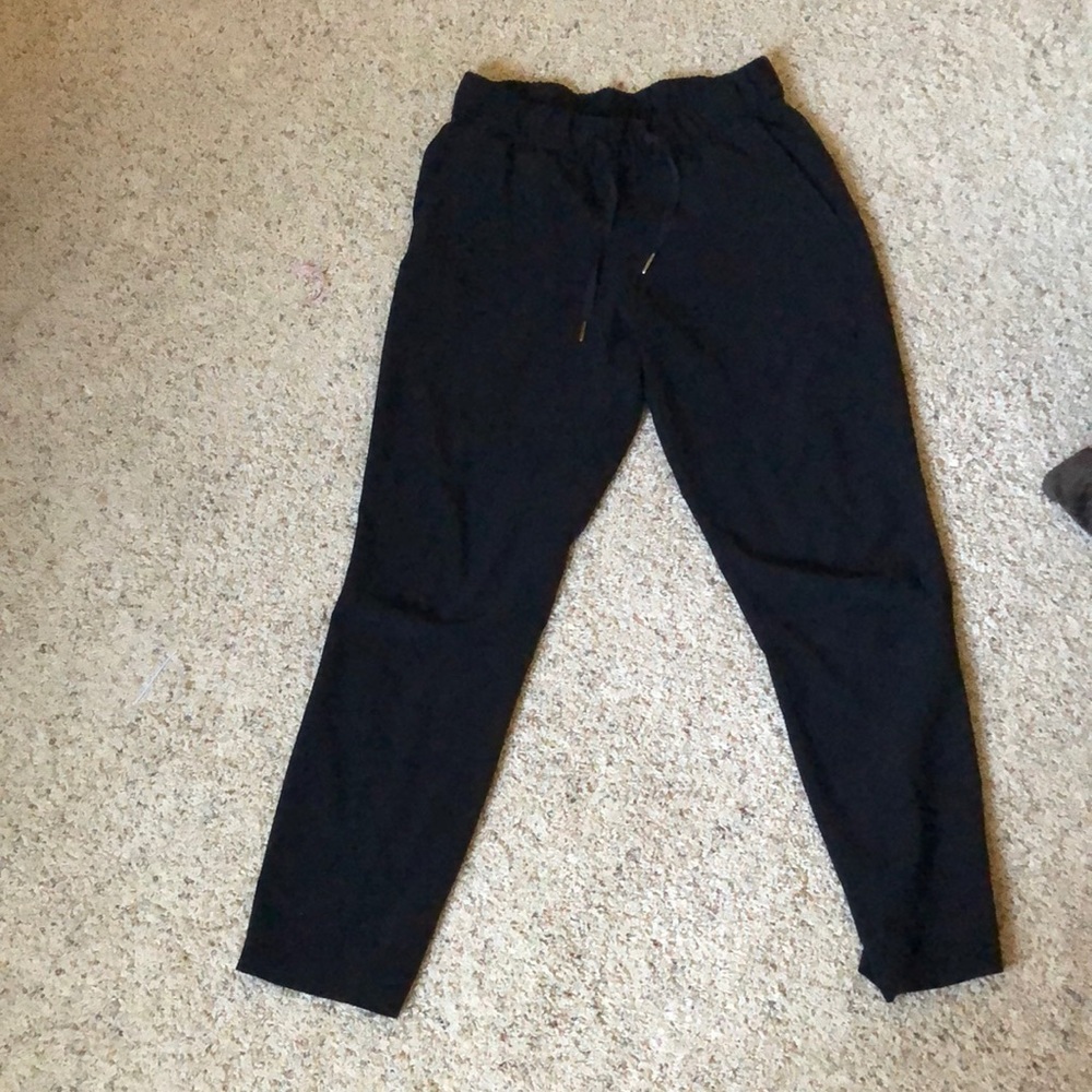 Lululemon joggers